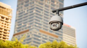 La maintenance de vidéosurveillance regroupe l’ensemble des actions réalisées pour s’assurer que le systèmes fonctionne de manière optimale.